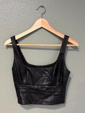 Aritzia Wilfred Women's Black Crop-top (Fake Leather and gorgeous)